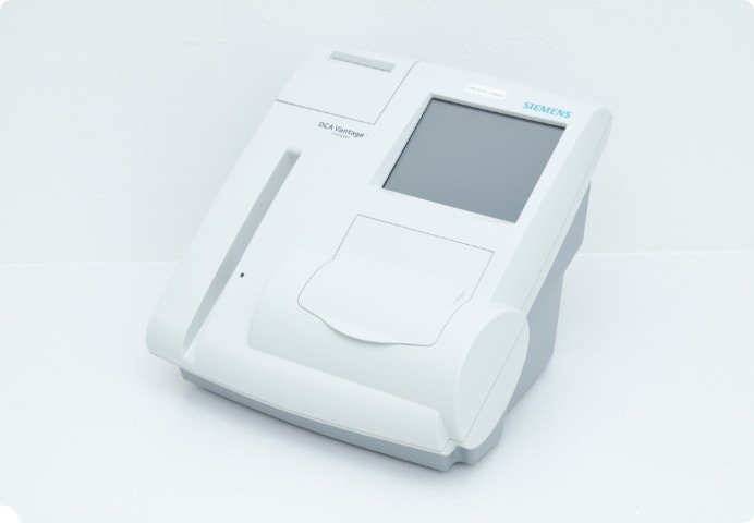 ヘモグロビンA1c測定器